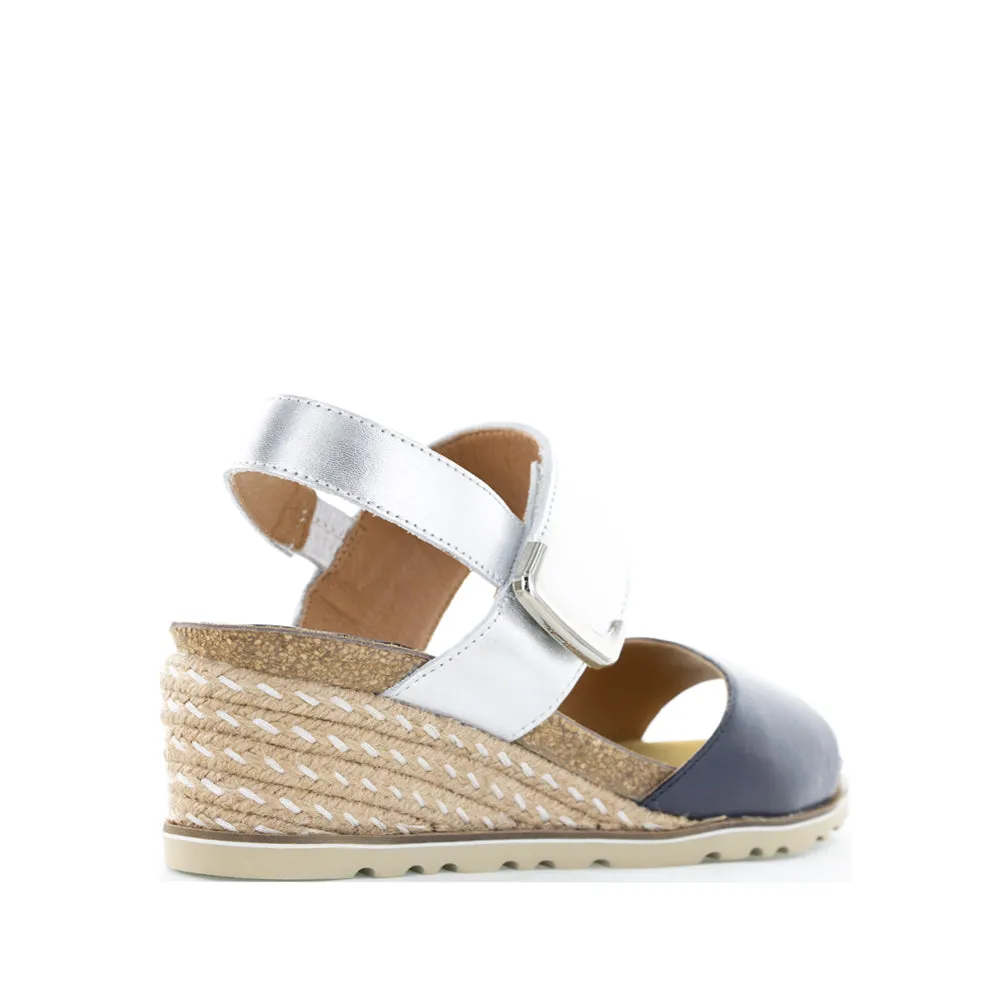 toe - bumper Enhanced silhouette LE SANSA EVITA NAVY SILVER