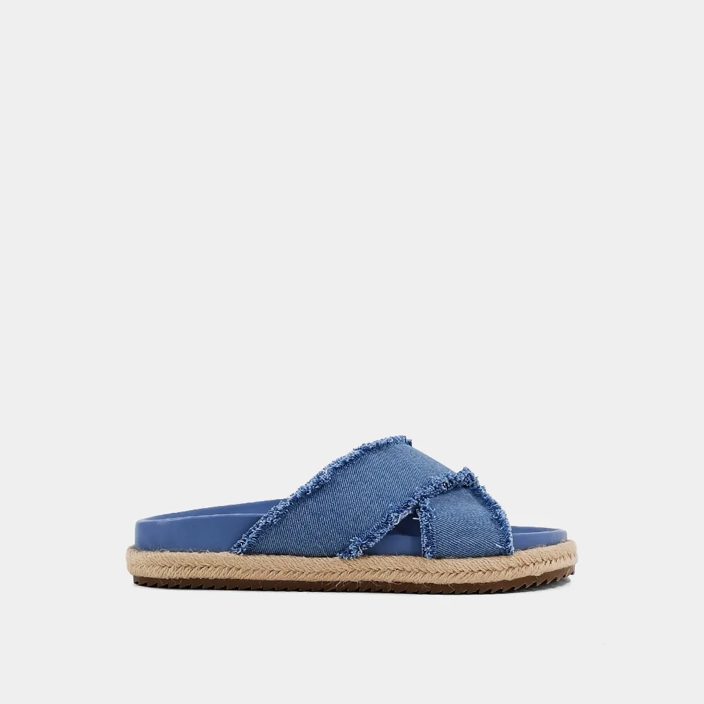 Reinforced toe COURTNEY