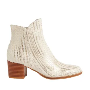DJANGO & JULIETTE MOCKAS ALMOND METALLIC Durable Layer soft feel