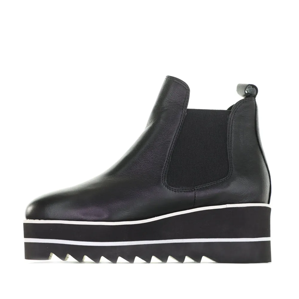 LE SANSA TIFFY BLACK soft feel Street Fashion