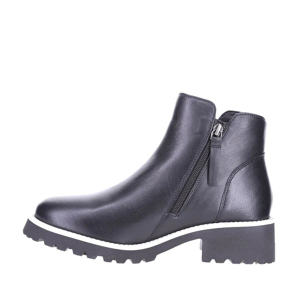 Buckle Closure Office Worker LE SANSA EAST BLACK