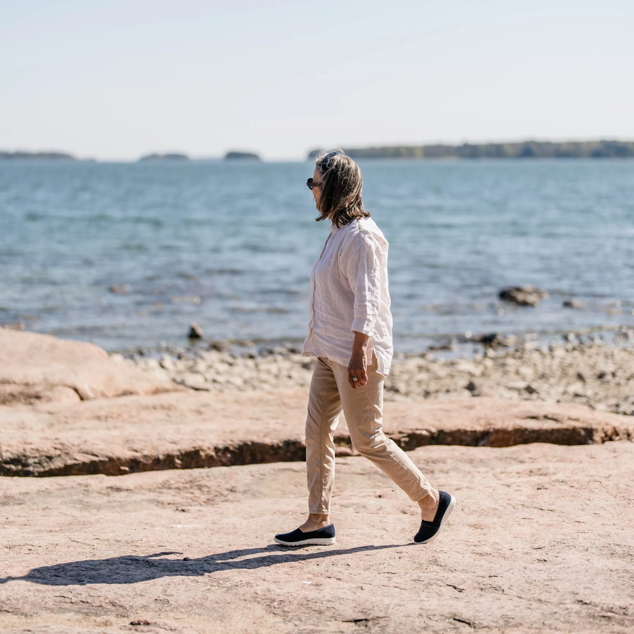 SELJA Women??s stretch slip-ons Camp Mood Pollen Walk
