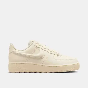 Play Driven Frame Women's Air Force 1 '07