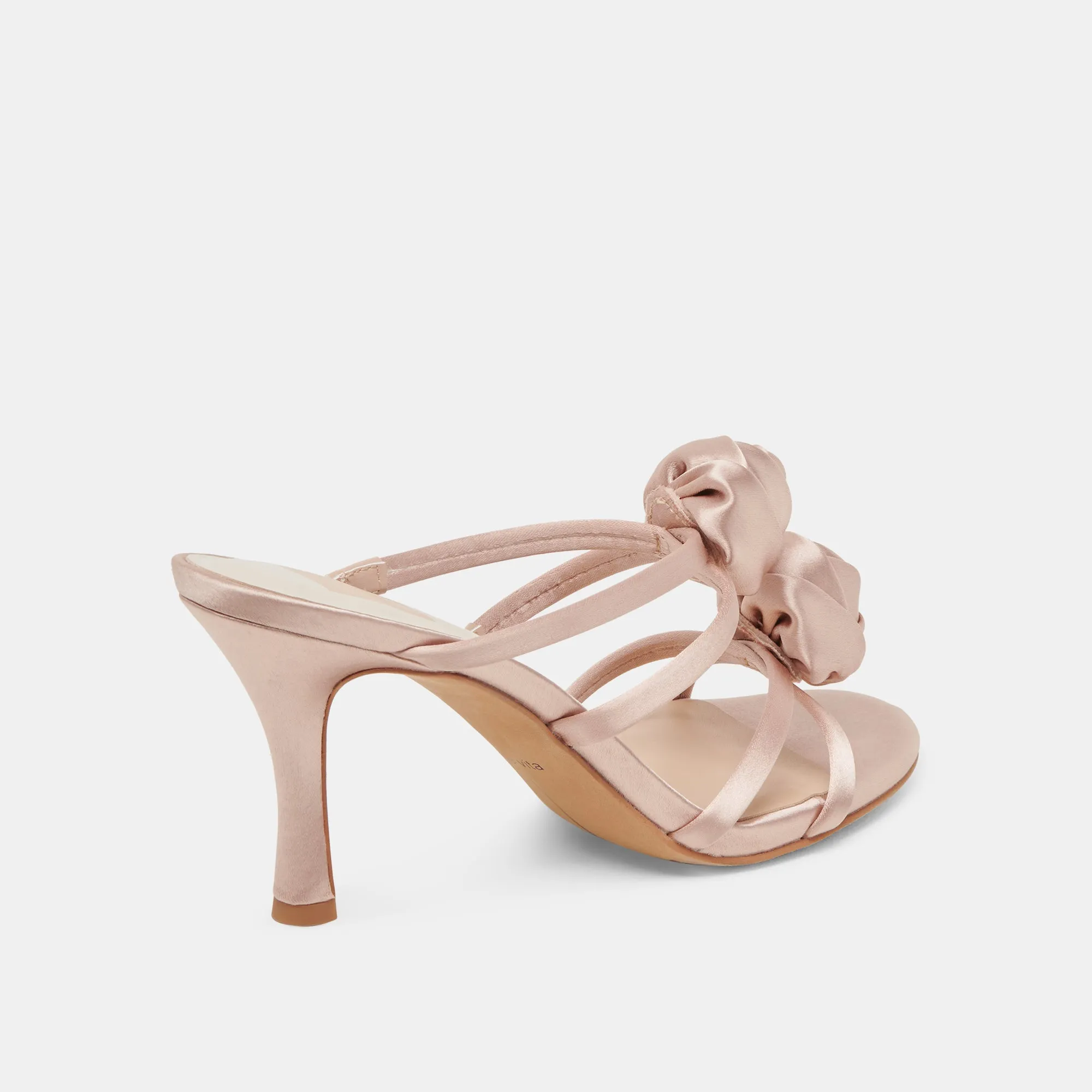 LINZY HEELS LT BLUSH SATIN Traction pattern