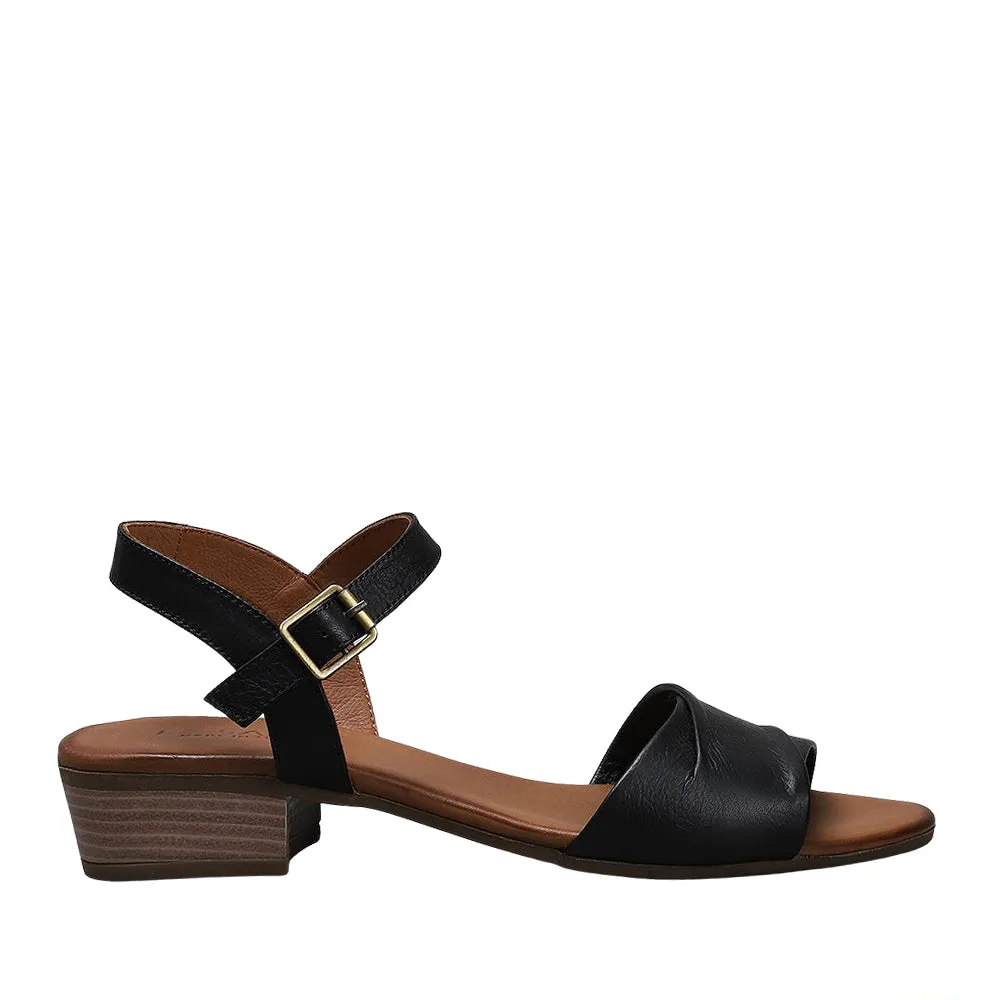 Authentic Ultra-soft breathability LE SANSA DELTA BLACK