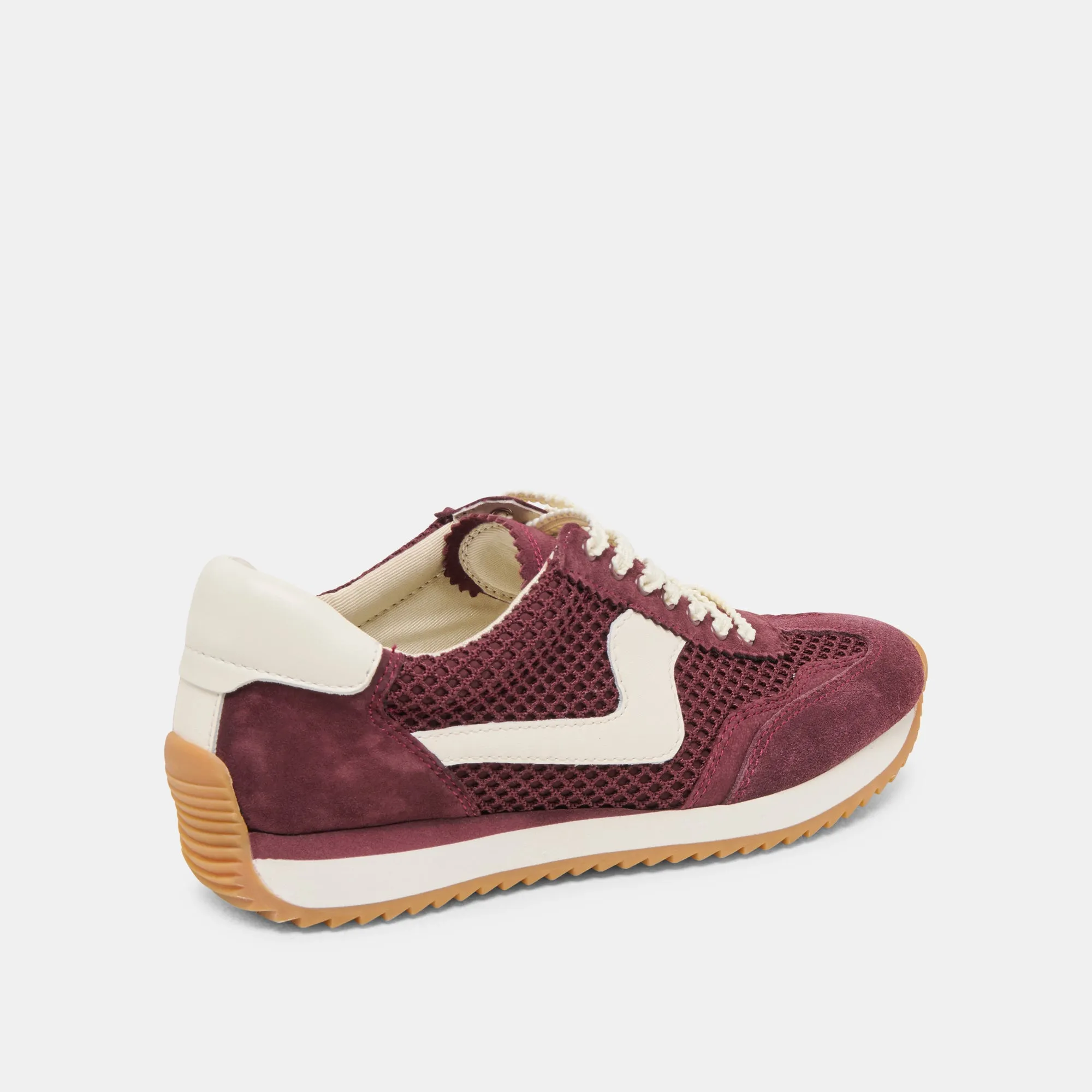 All-day Traction Weekend Casual B.NTCD MESH SNEAKERS CRANBERRY WOVEN MESH