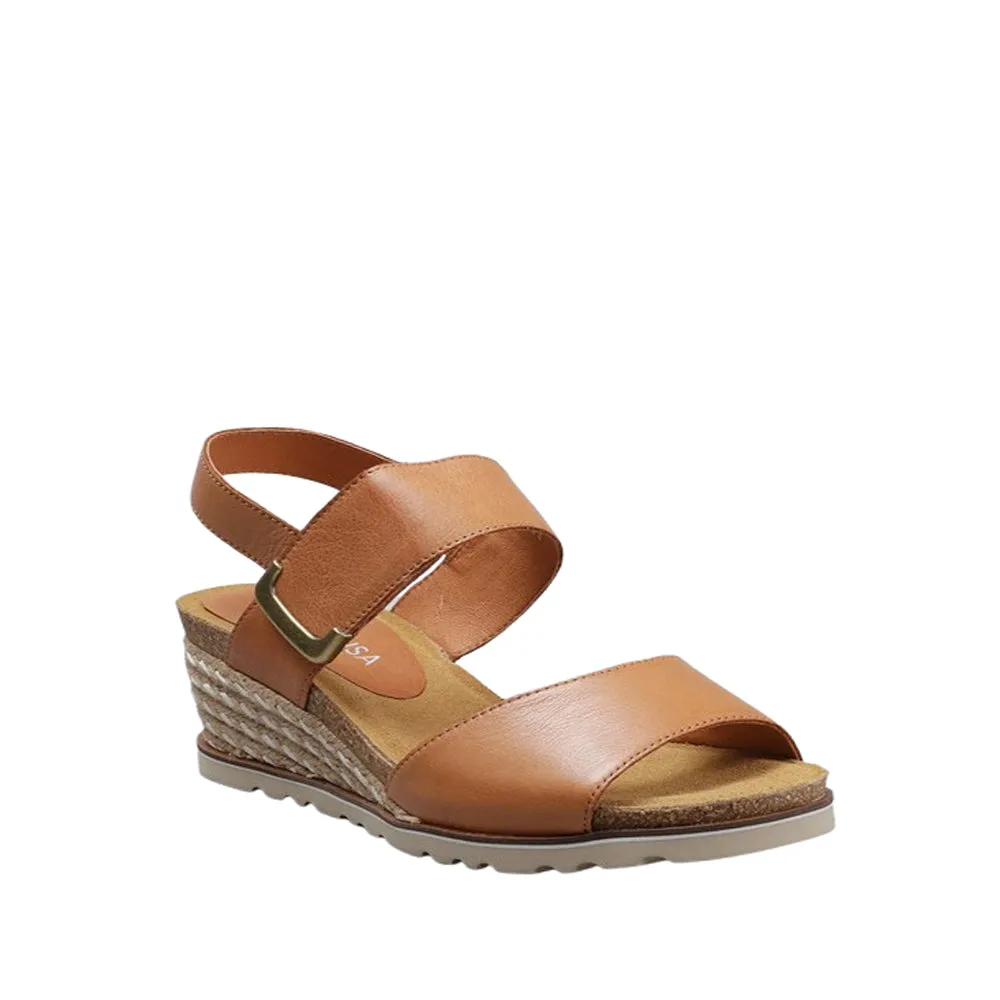 Sun Kissed Resort Mood LE SANSA EVITA TAN