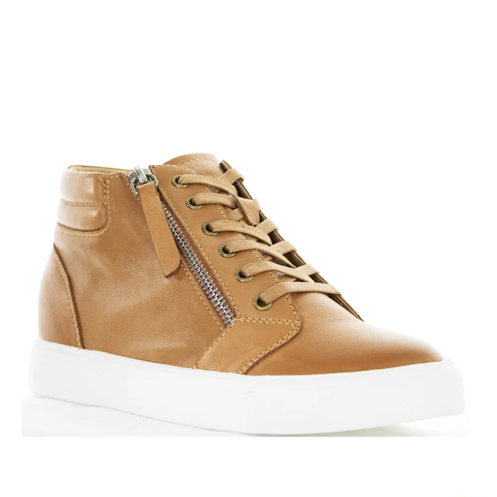 LE SANSA SAHARA TAN Businessman Cozy And Stylish