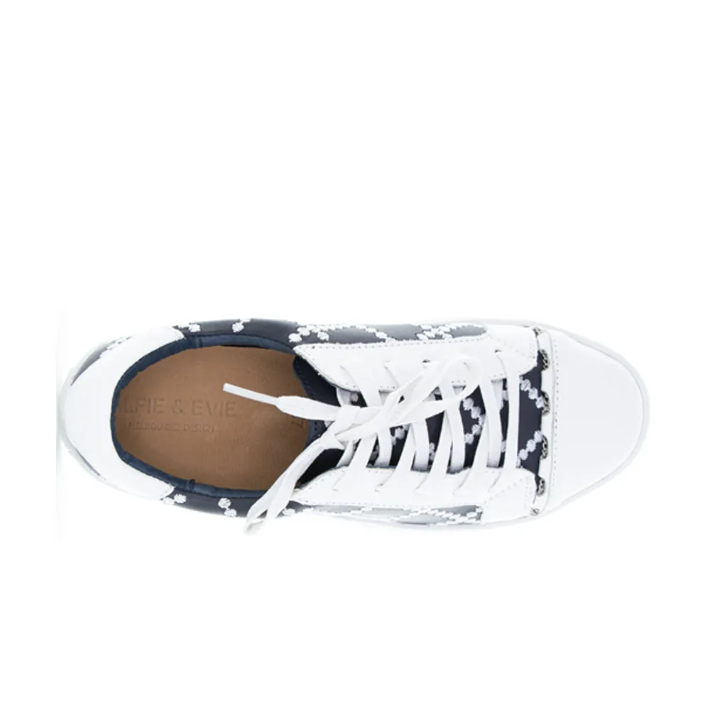 Flexible Outsole ALFIE & EVIE PLEAT WHITE DEEP OCEAN