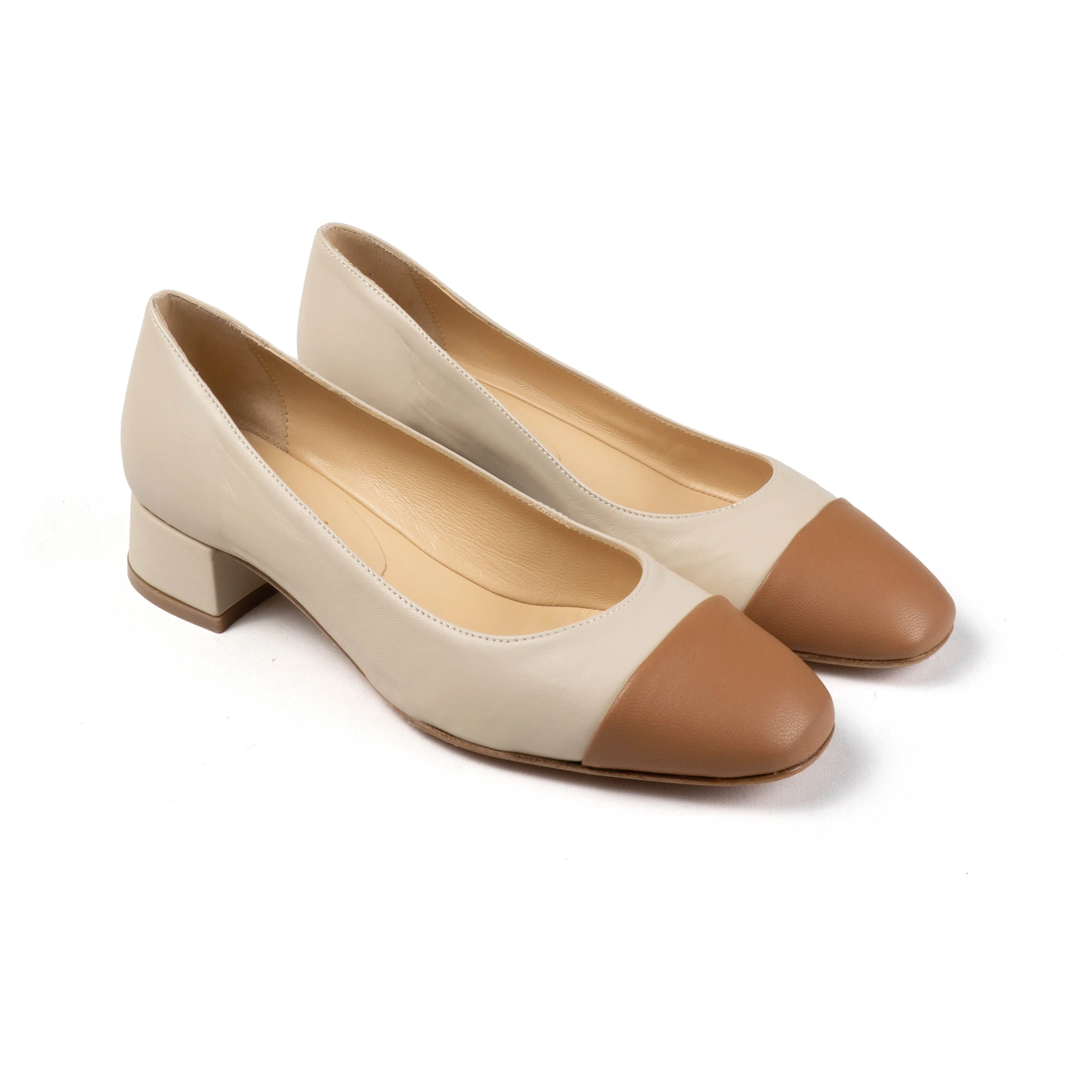 INDIA LOW HEEL PUMP Floral Embellished Heels