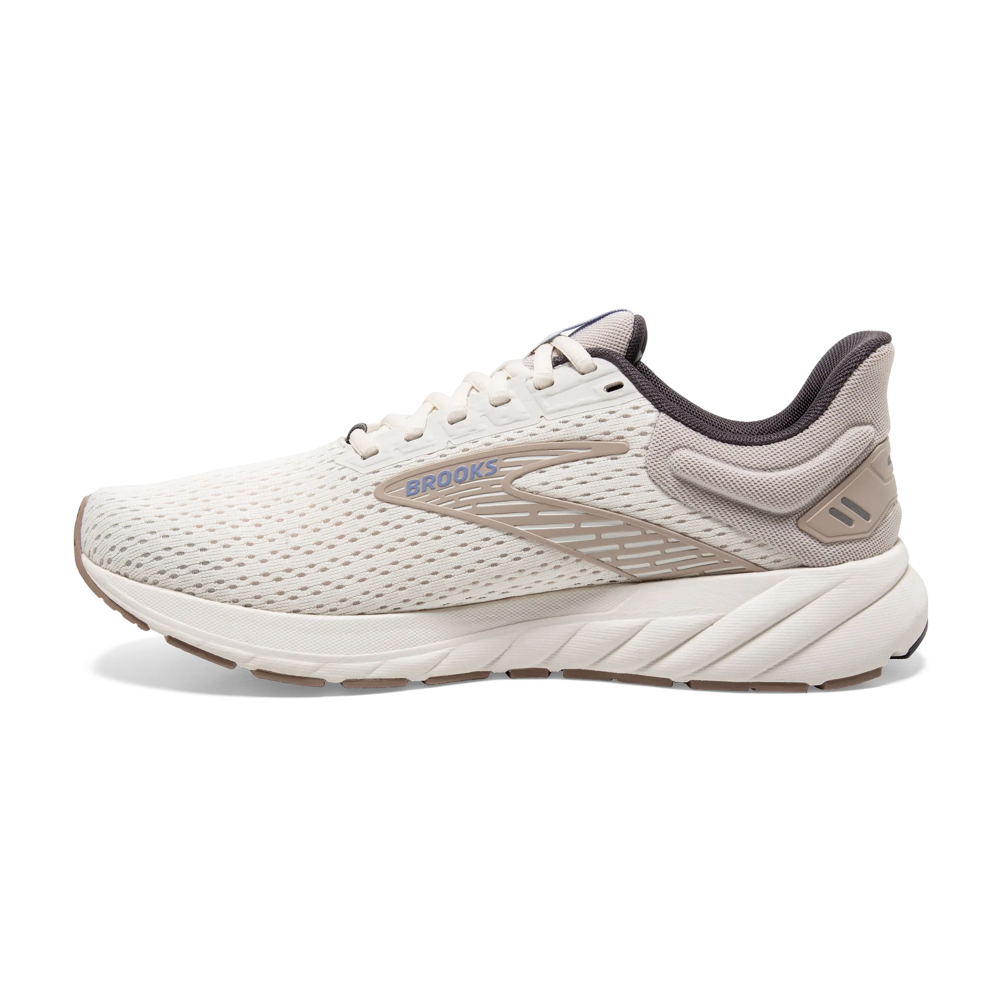 running in a volcanic area shoes running in sunny tracks shoes Women's Anthem 6