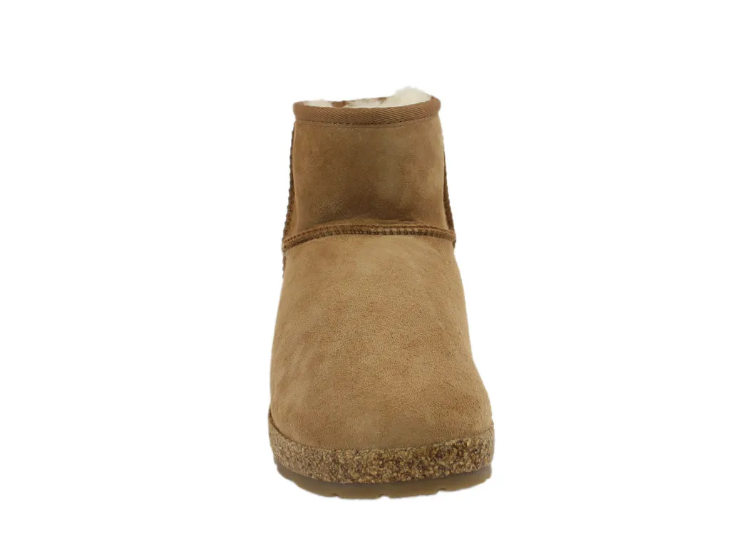 Haflinger Sheepskin Boots Aino Chestnut Outfit Key Summer cool