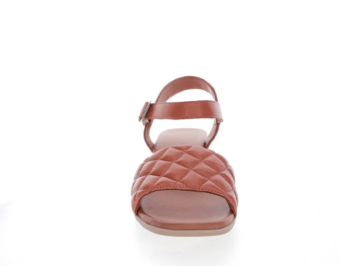 Le sansa Lincoln Tan Foot Hug Loose Fit