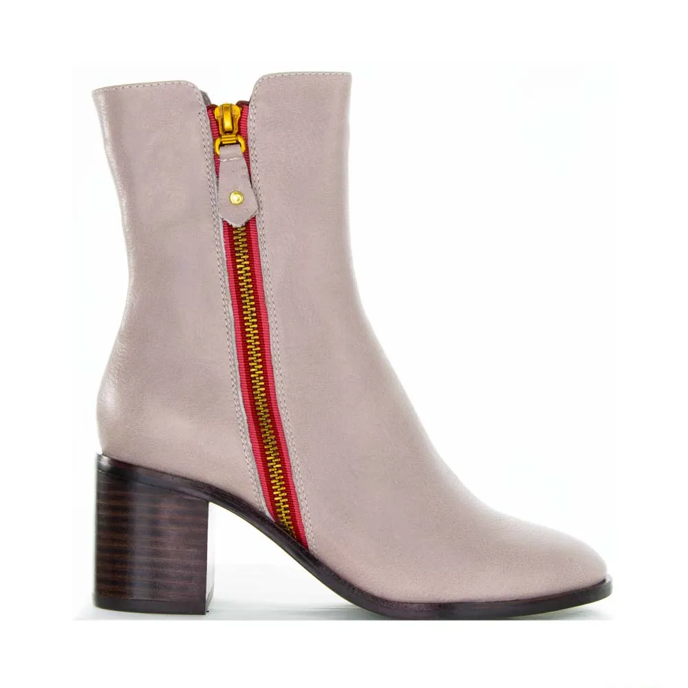 Heavy-Duty Build Comfortable toe box BRESLEY SAGO DUSTY PINK