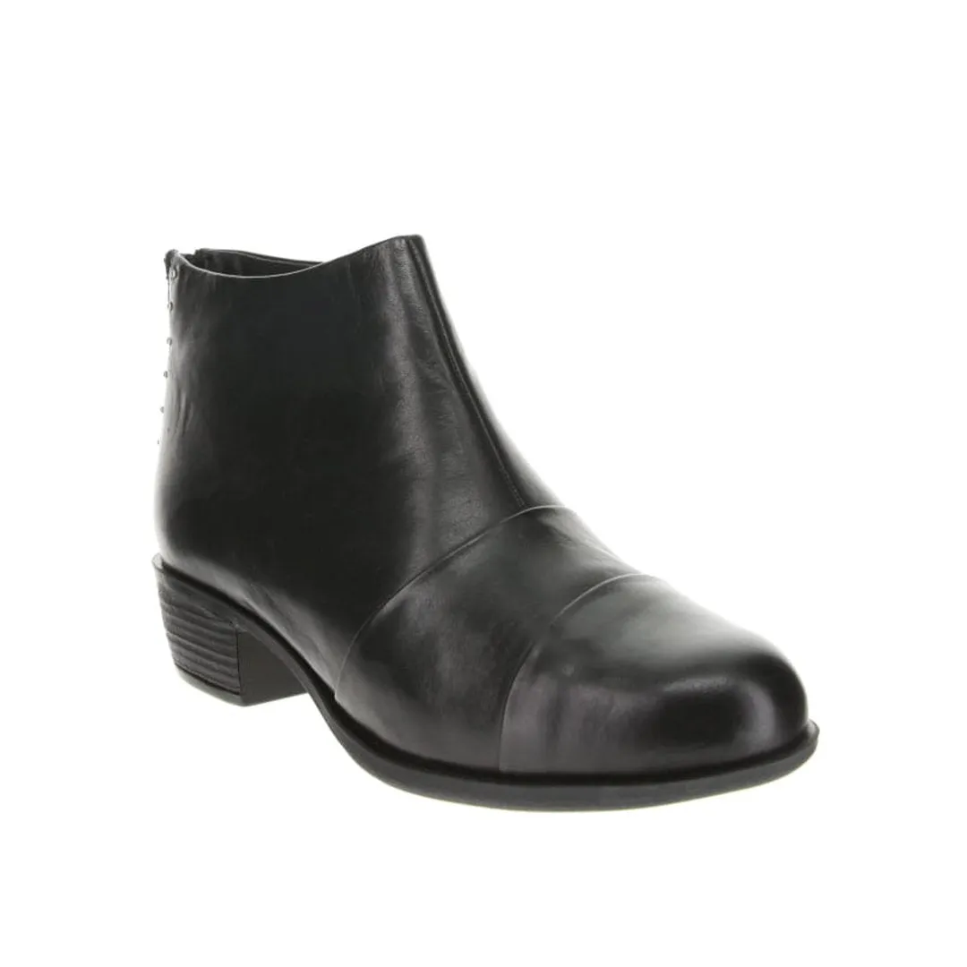 LE SANSA KERRY BLACK Easy performance