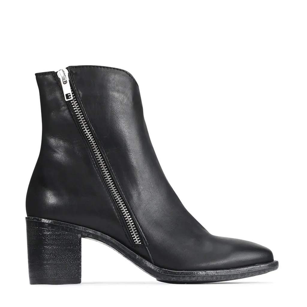 versatile user SERAPHIN LEATHER ZIP ANKLE BOOTS