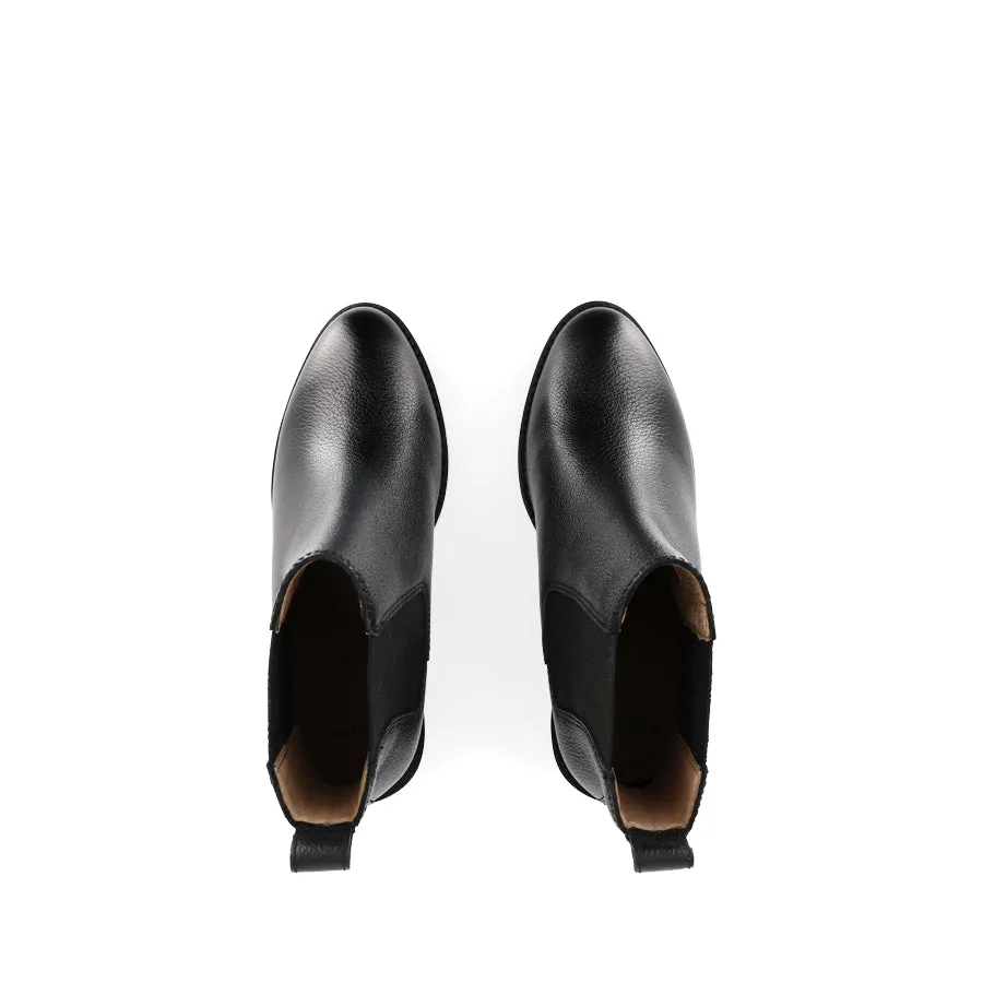 statement - making Cushioned LIBERTY - BLACK TUMBLED LEATHER