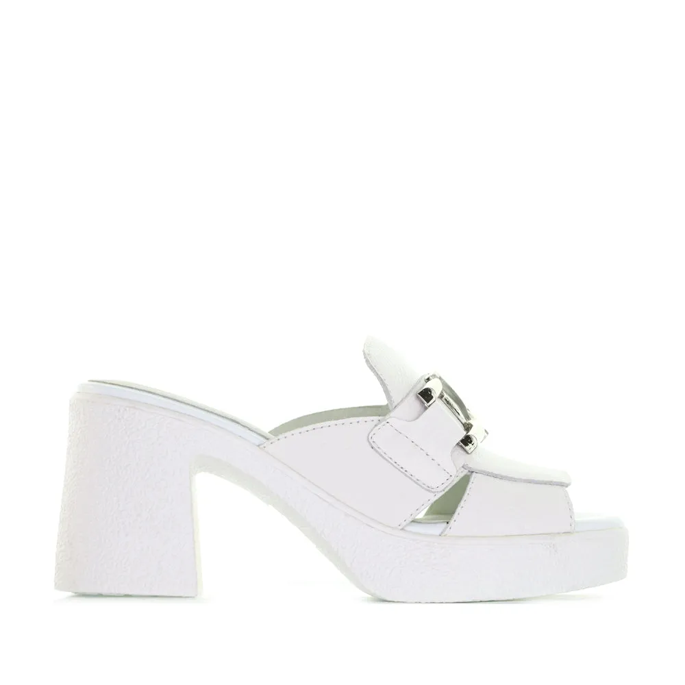 Structured ease walkers TAMARA LONDON BASS WHITE