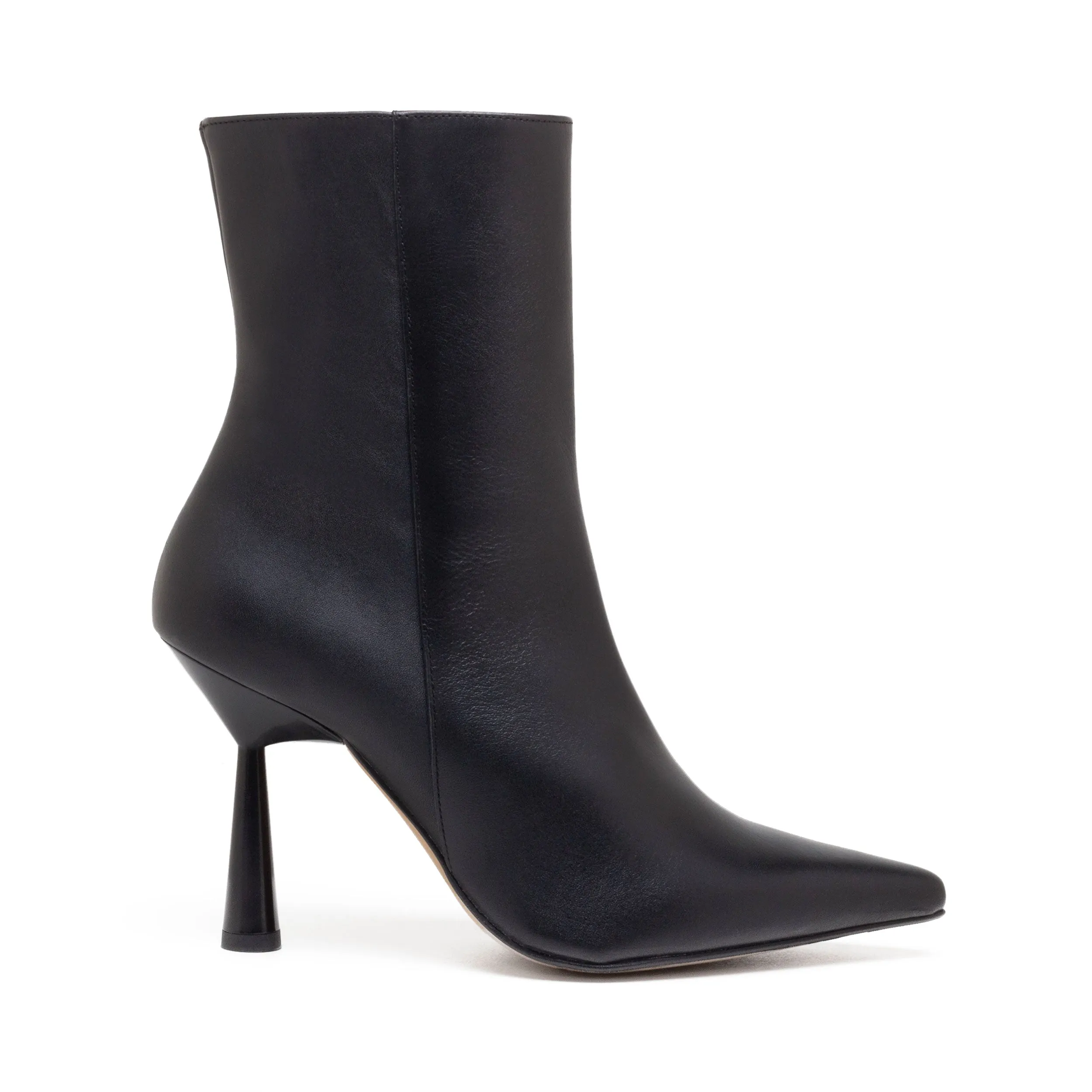 SELENA ANKLE BOOTIE Modern Comfort