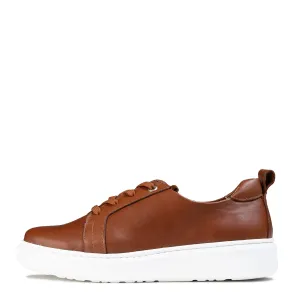 MYRTTI Women's Pomar  sneakers Bold piece