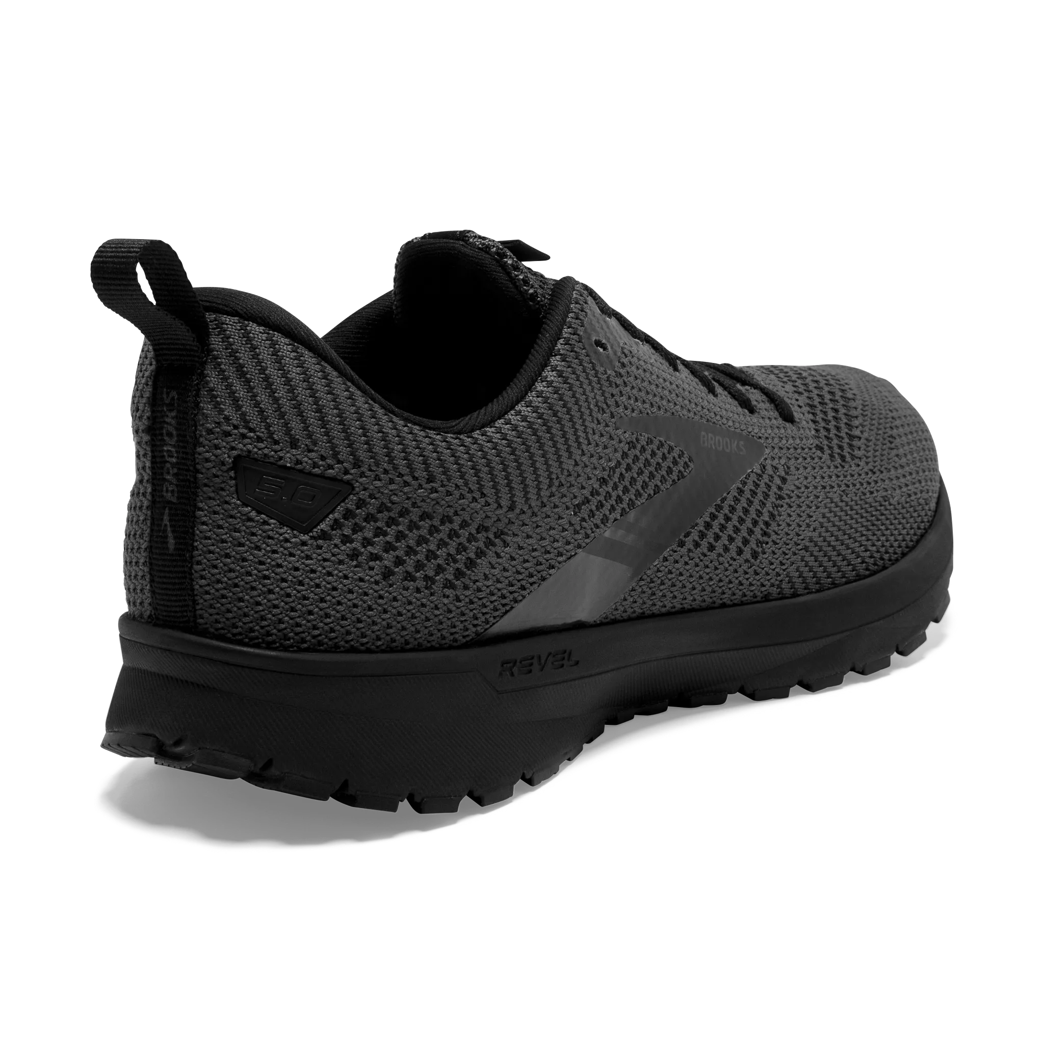 Men's Revel 5 foam sole shoe trait achievement