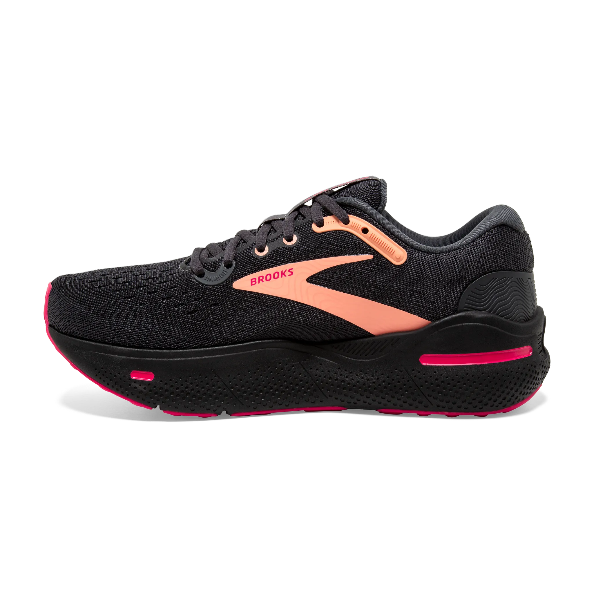 Women's Ghost Max gym goer running in a coral reef area shoes