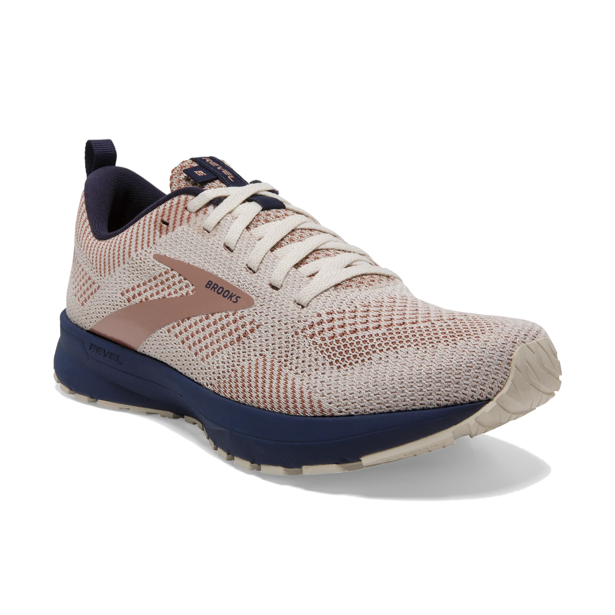 energy - returning sole shoe feature Women's Revel 5