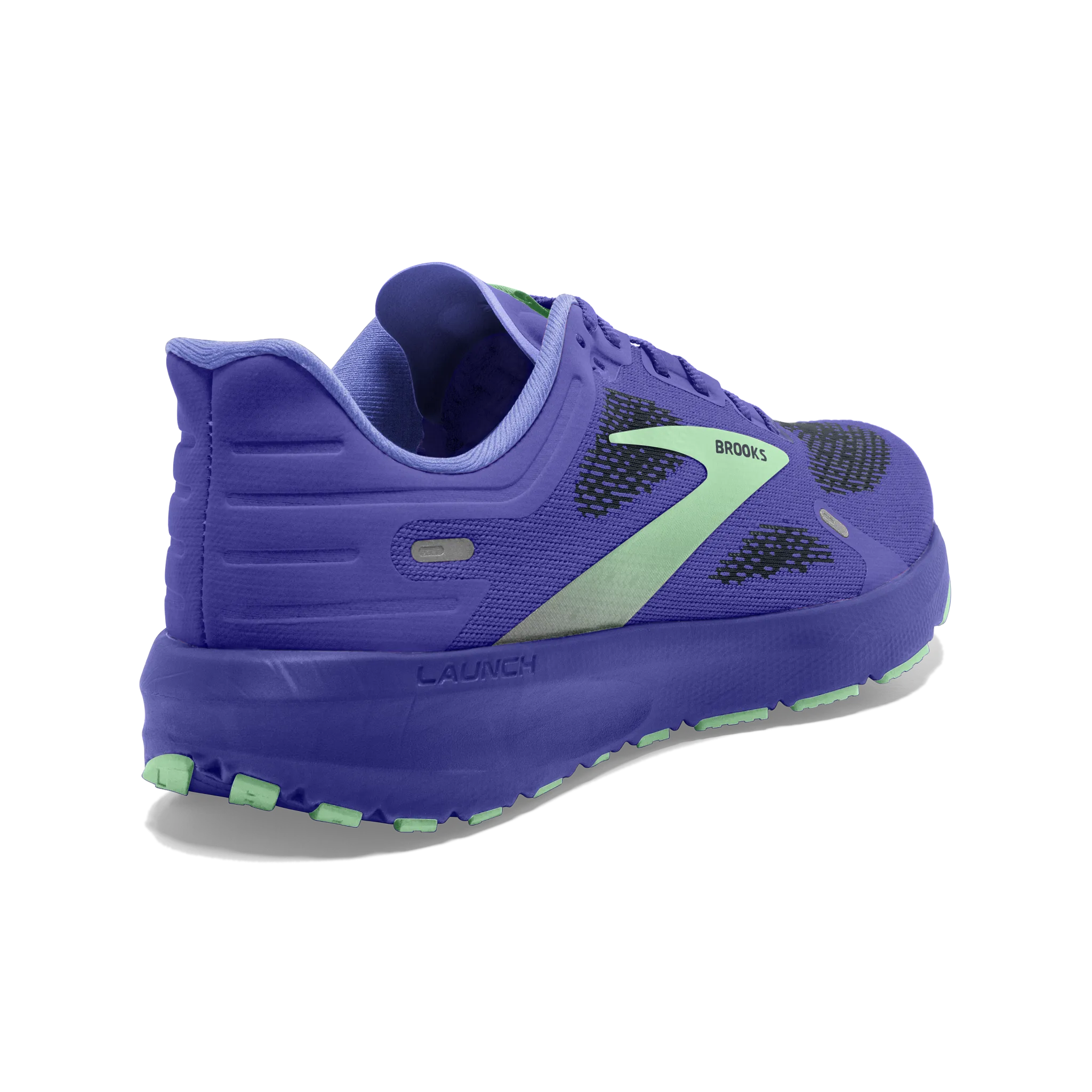 Women's Launch 9 endurance running shoes running in a lake area shoes