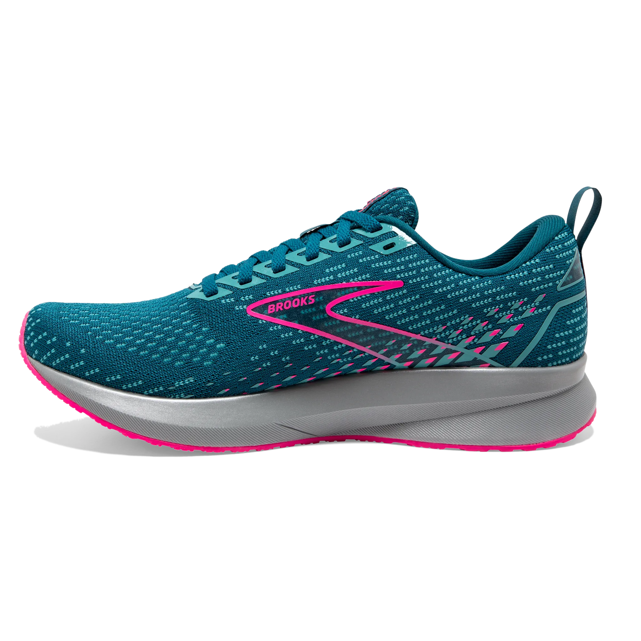 improve comfort Women's Levitate 5