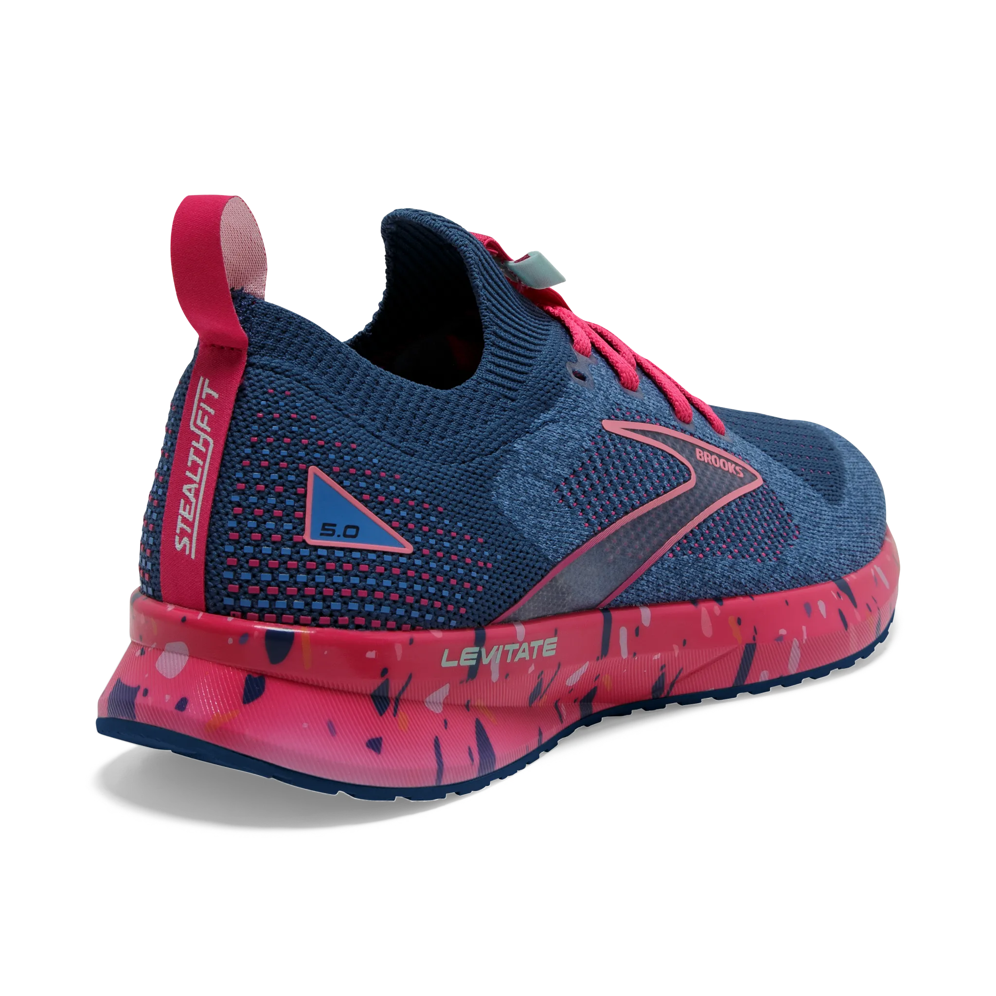 Heart - rate control beach running shoe environment Women's Levitate StealthFit 5