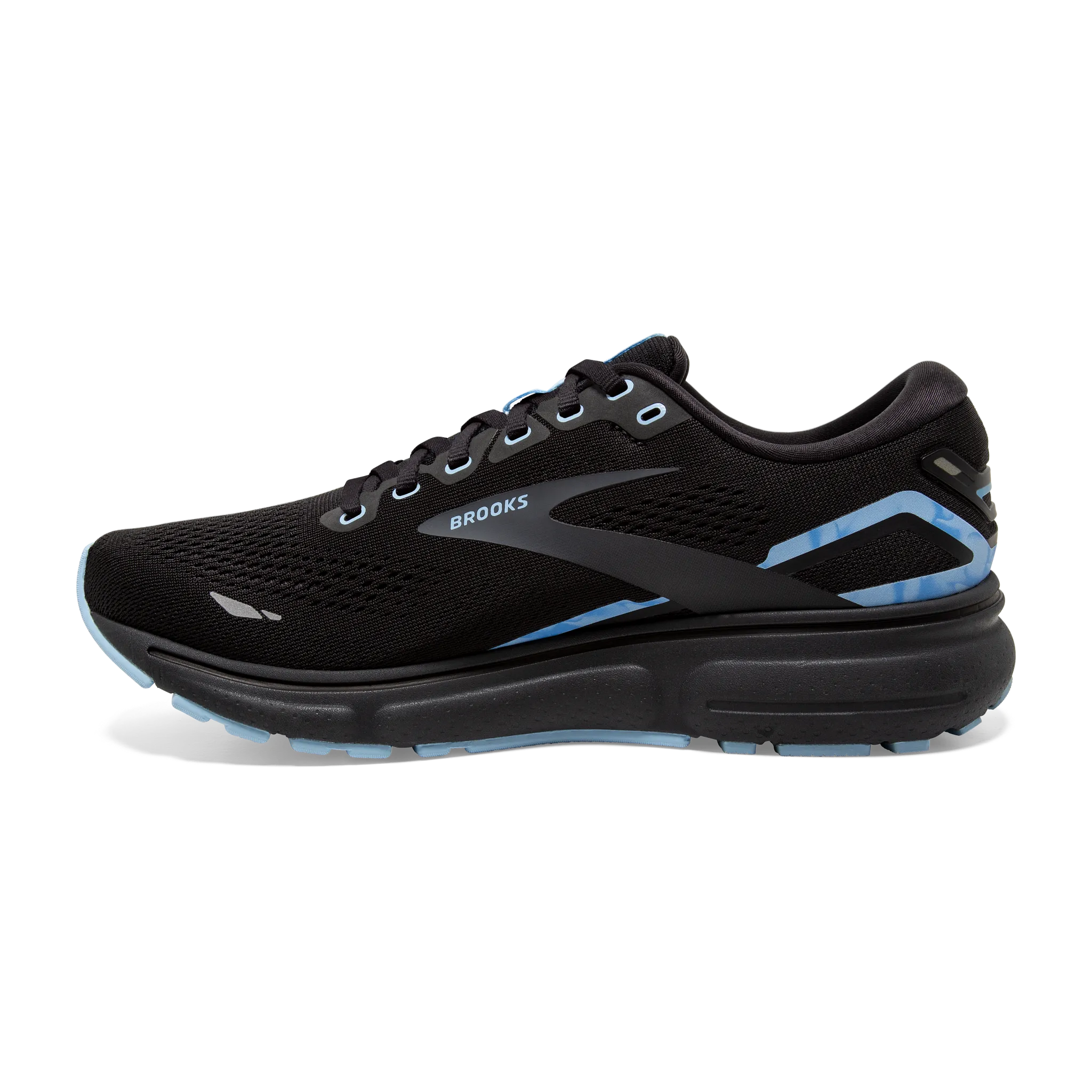 Men's Ghost 15 running with a lugged outsole evening - wear shoes