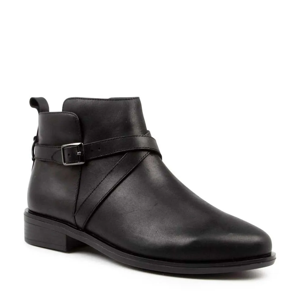 ZIERA SEBAS BLACK Earth Mood Fantasy Path