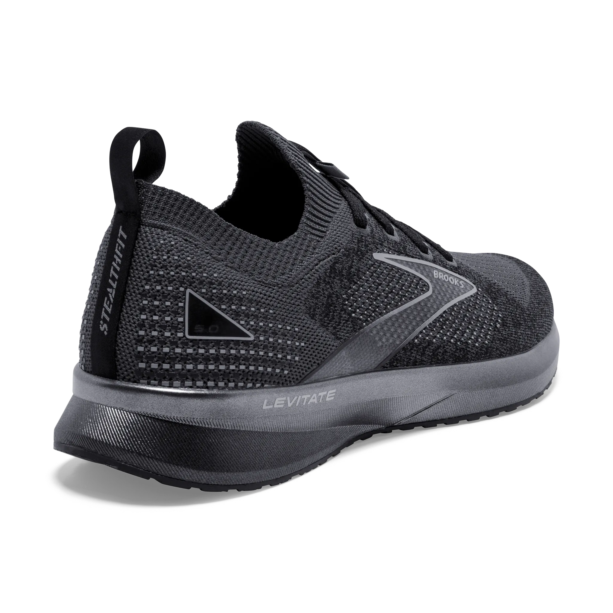 all - around shoes Striped Men's Levitate StealthFit 5