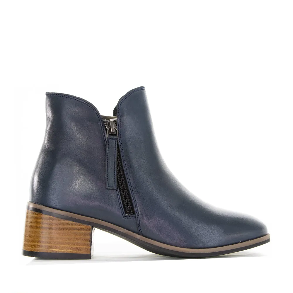 User-Friendly arch - support - level LE SANSA OXLEY NAVY