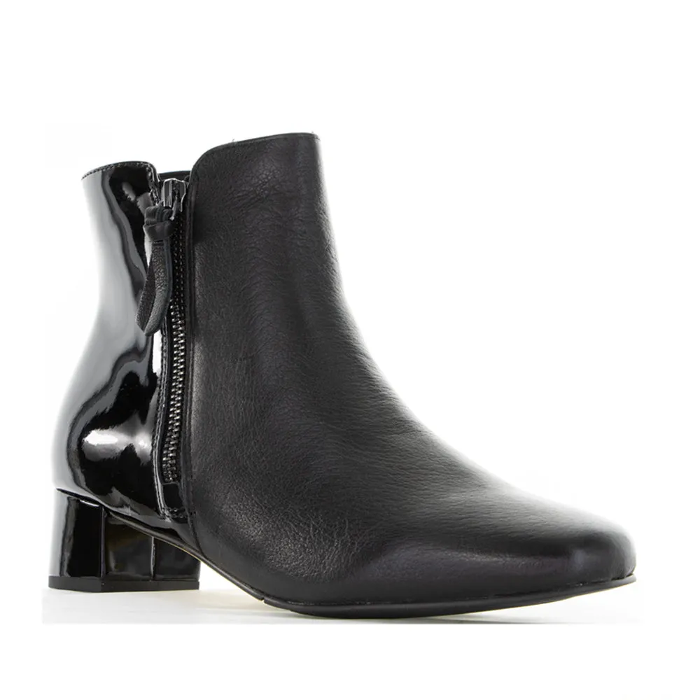 Classic Line ZIERA KELMAR BLACK