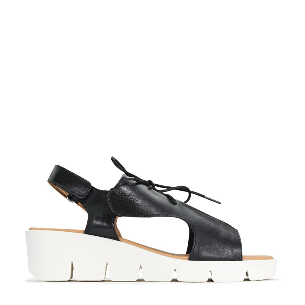 BASANTI LEATHER WEDGE SANDAL Signature