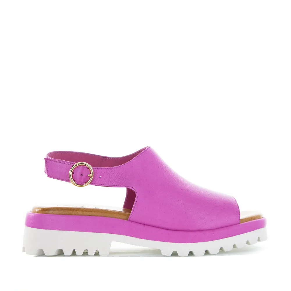 LE SANSA BRIAR HOT PINK waterproof - breathable membrane