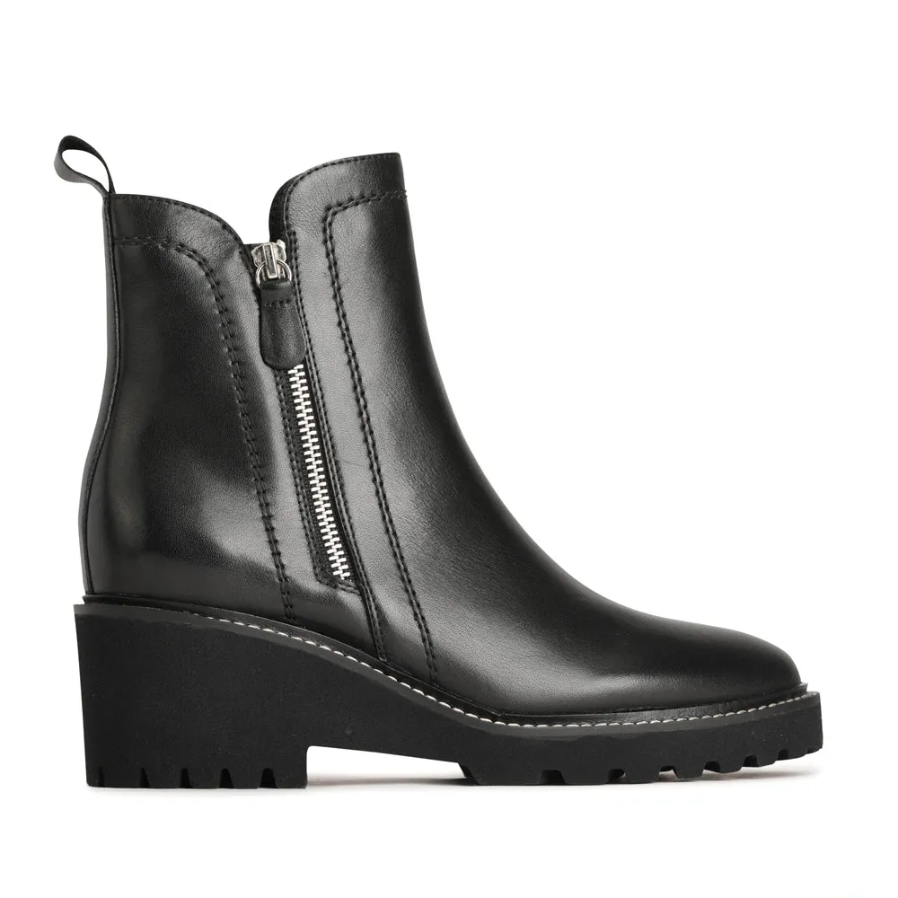Comfortable Stride EOS PARSON ASH BLACK