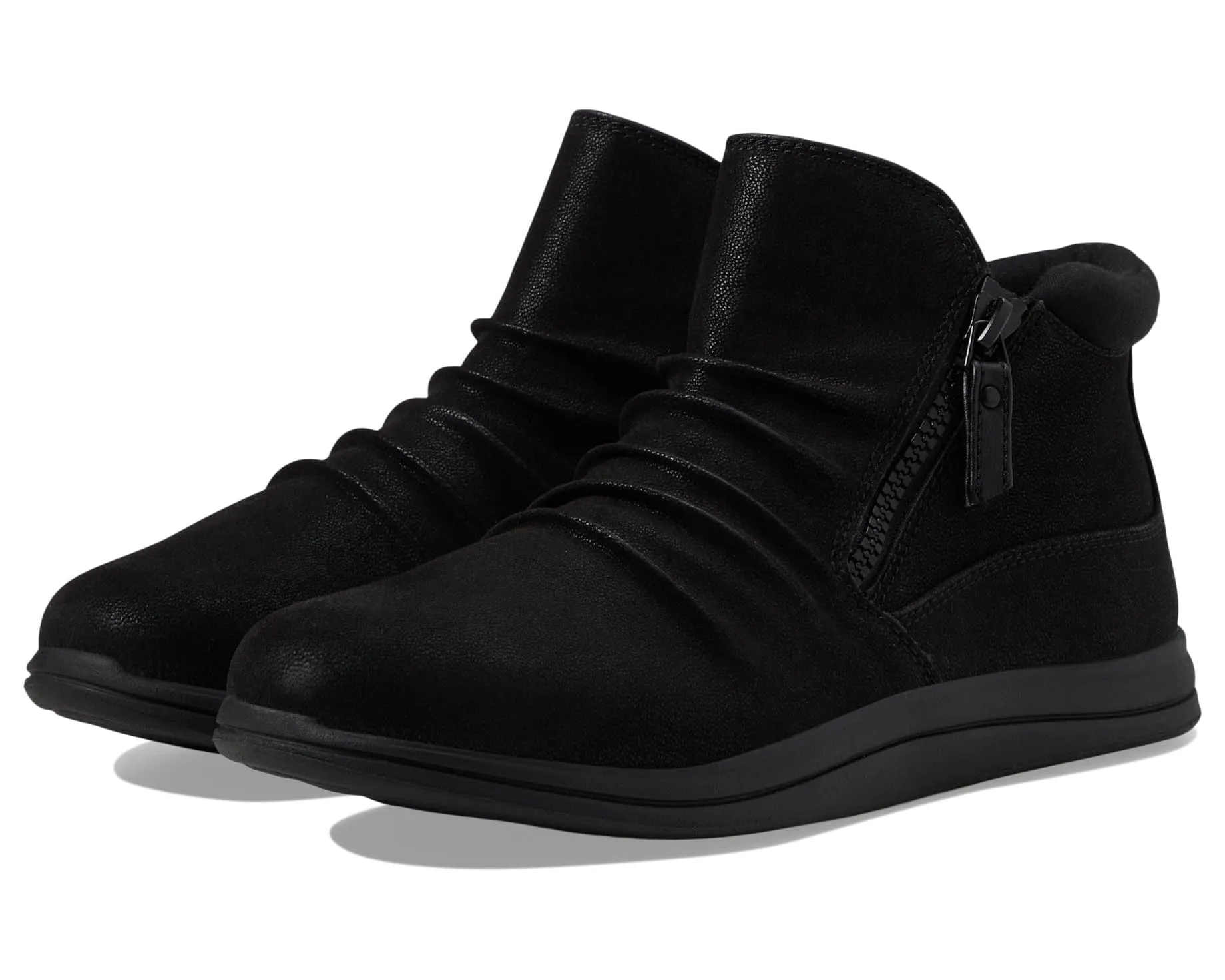 pool shoes volleyball players - specific benefits Clarks Breeze Range
