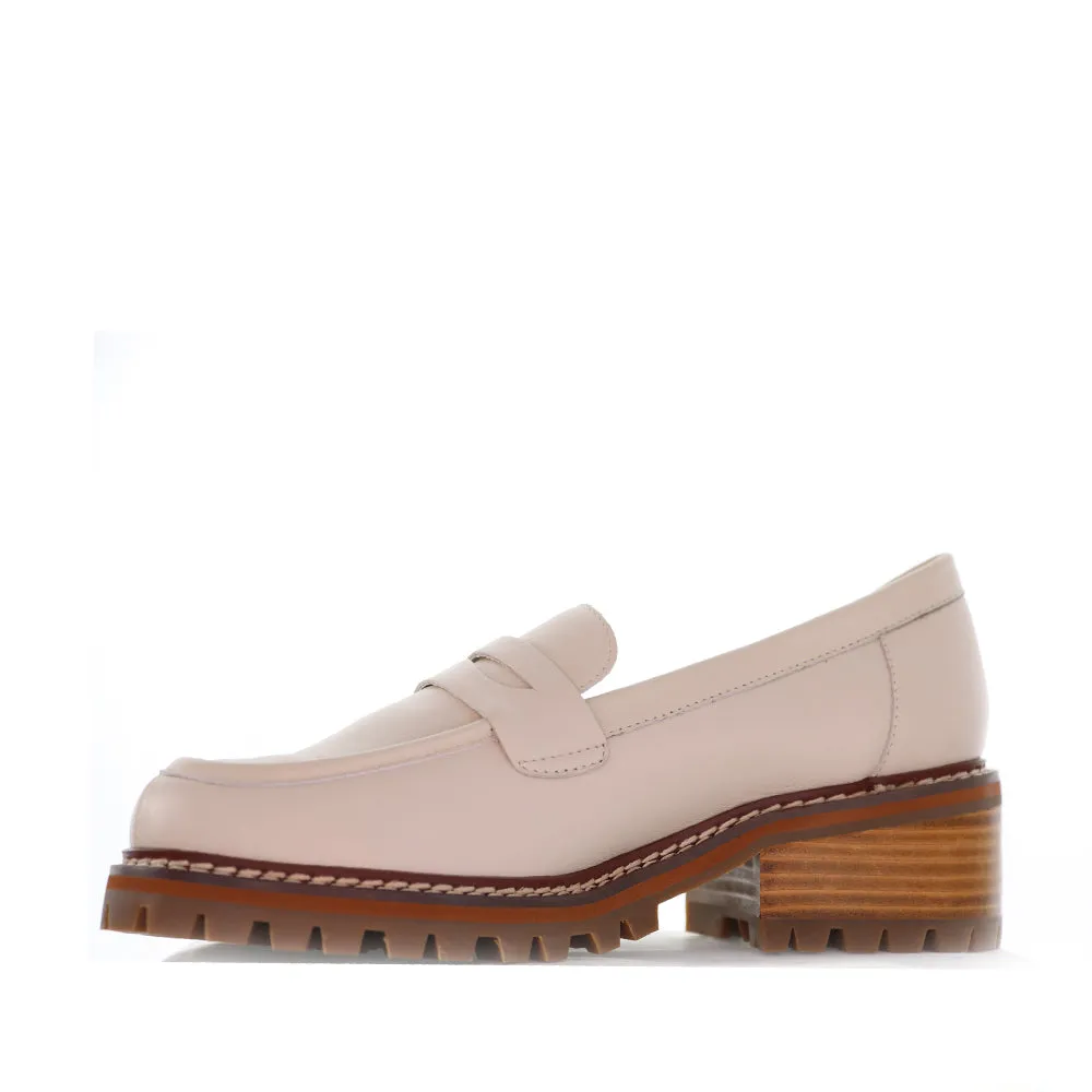 LE SANSA ZOEY BEIGE Office Worker Maximum Cushioning