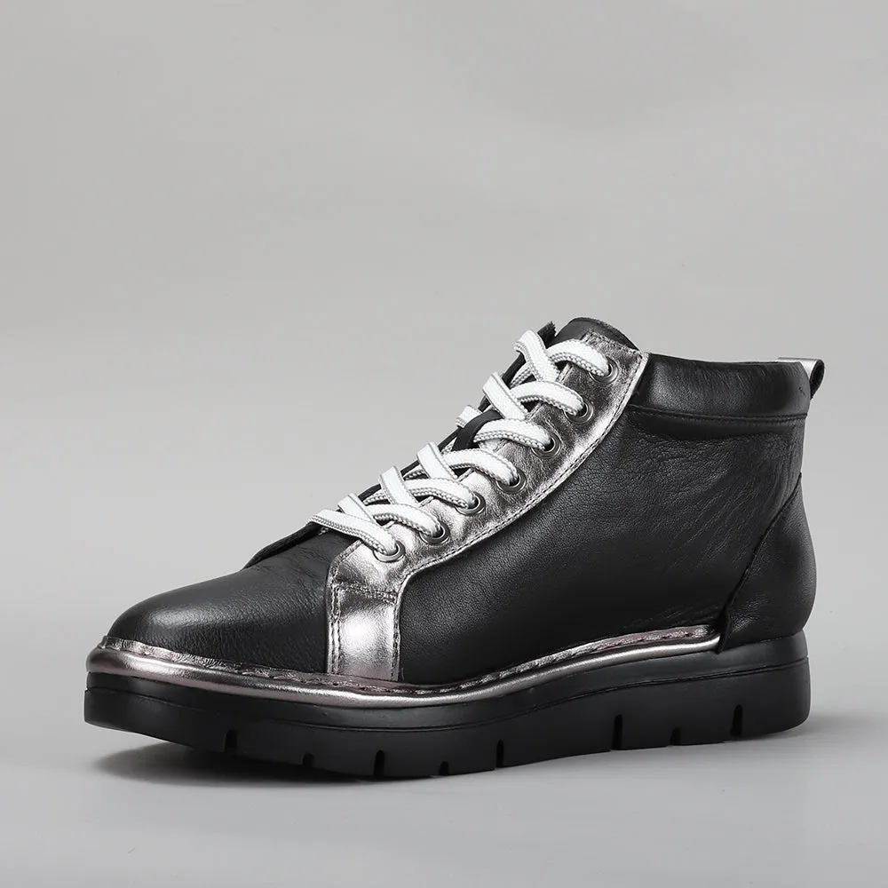 LE SANSA BOBBY BLACK PEWTER Classy flair baseball players' mobility
