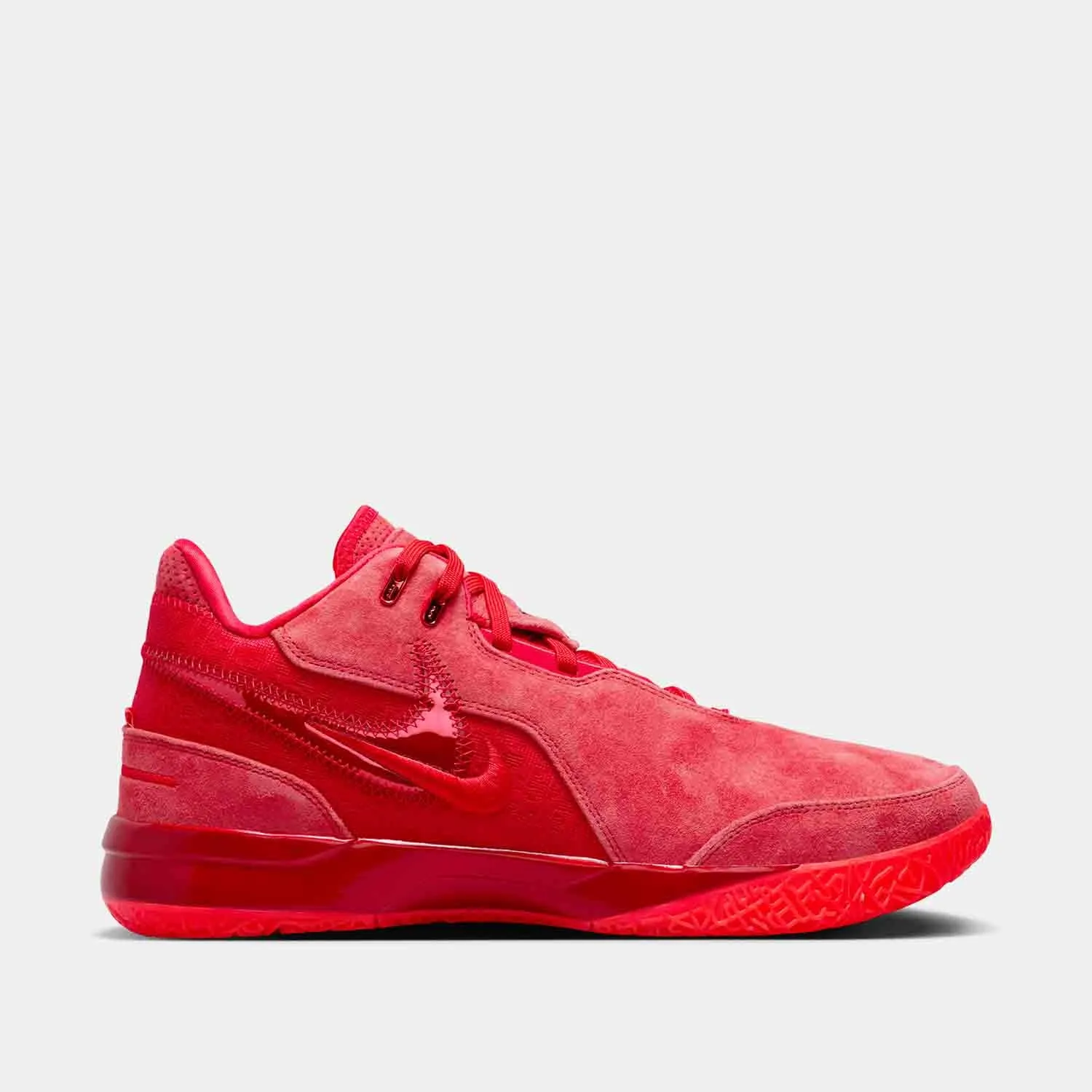 LeBron NXXT Gen AMPD Moisture wicking Functional Sport Fit