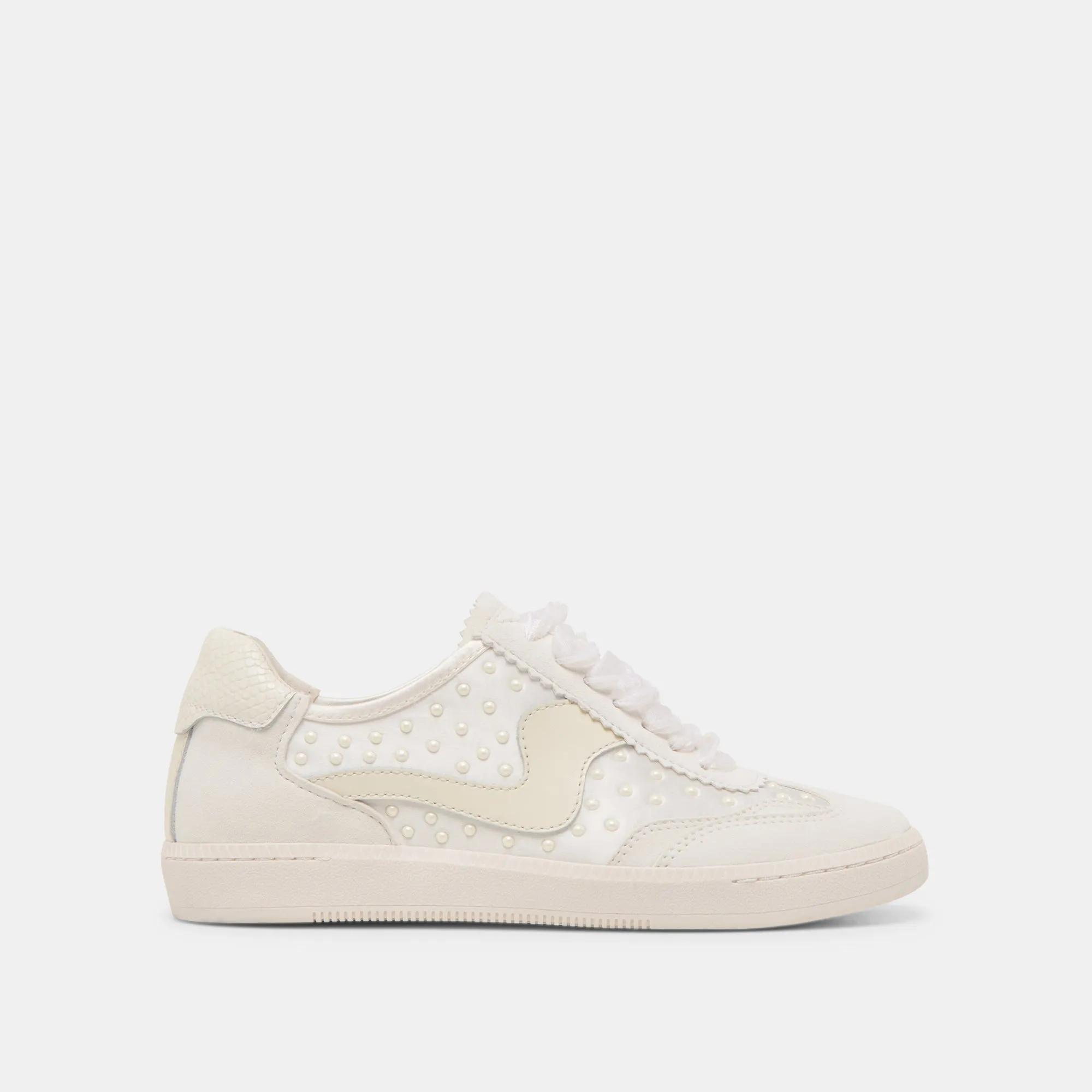 Unique ease Fresh materials NOTICE PEARL SNEAKERS OFF WHITE SATIN