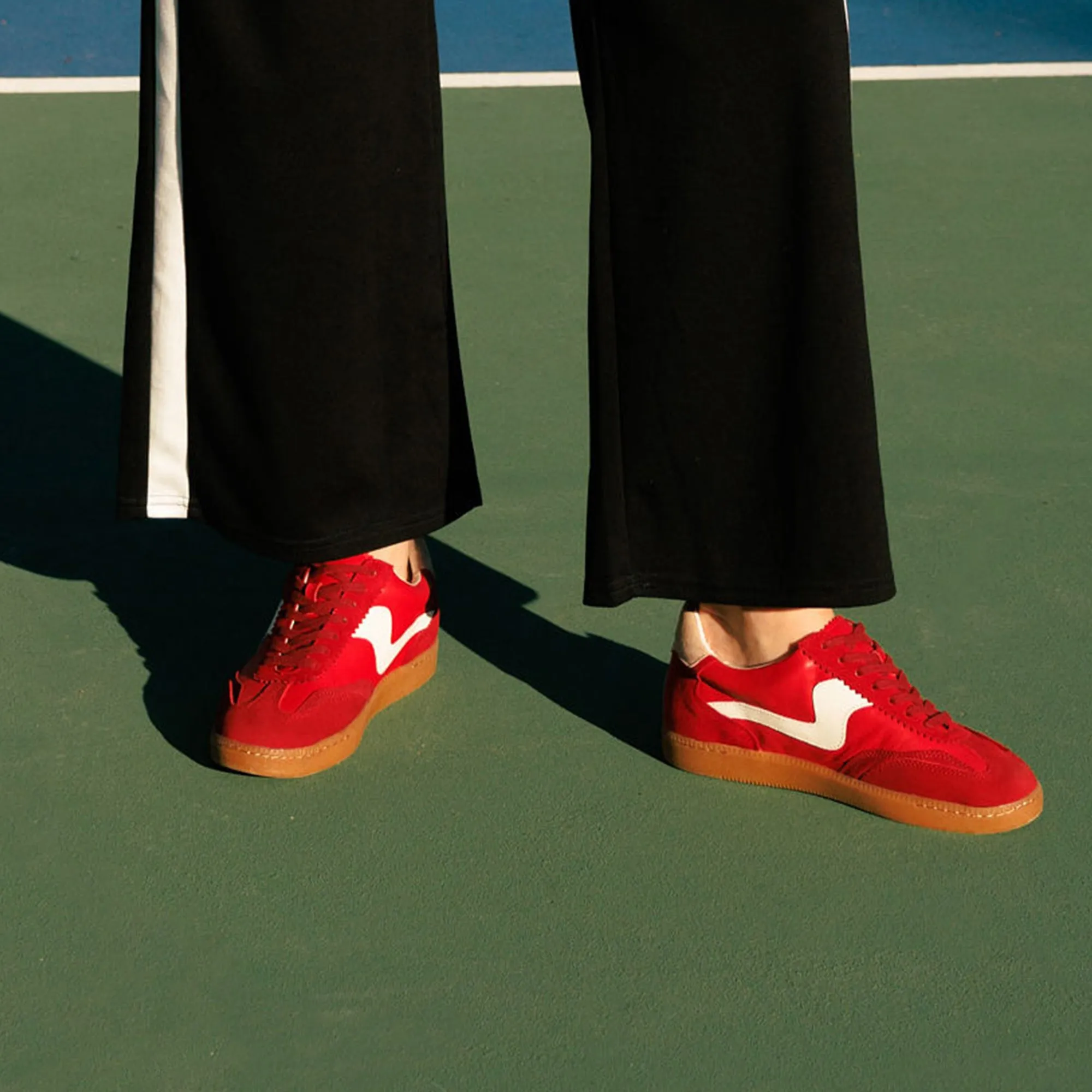 NOTICE SNEAKERS CRIMSON SUEDE Ground Feel Anti Odor
