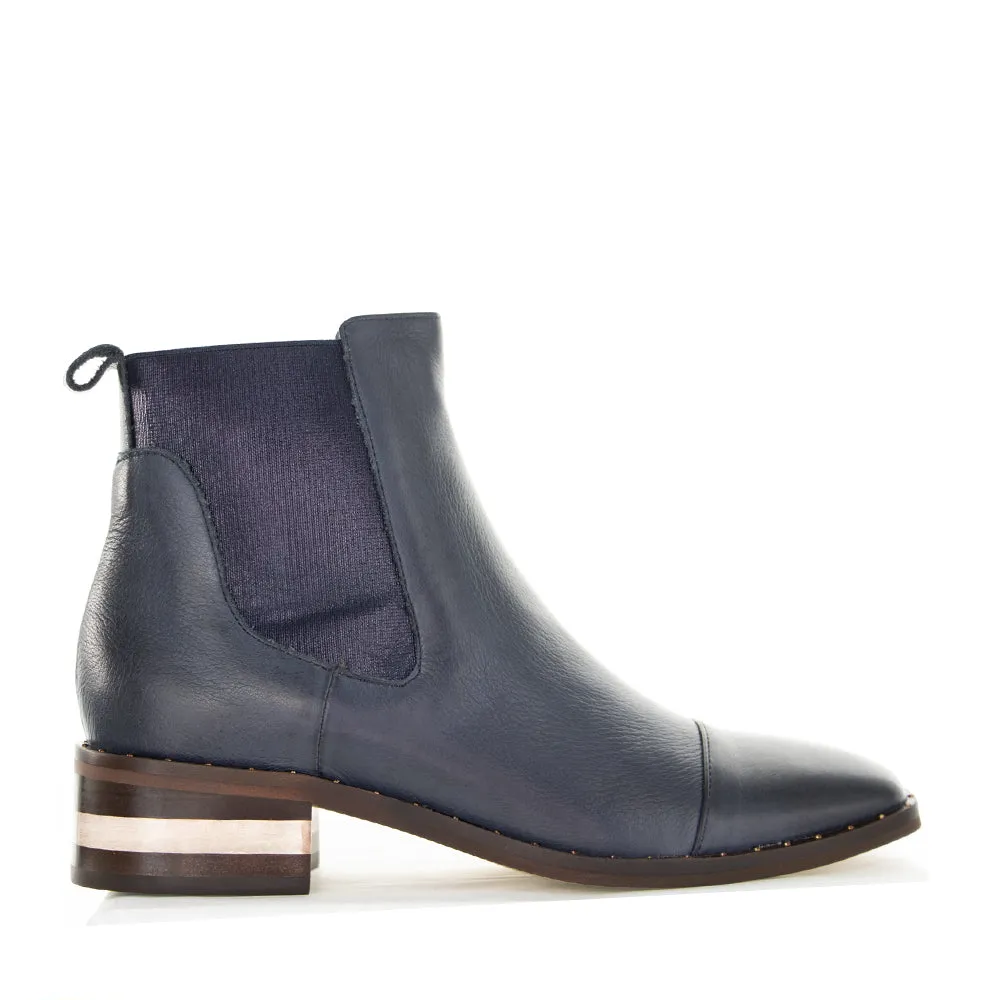 DJANGO & JULIETTE FORDA NAVY Reinforced toe Waterproof Protection