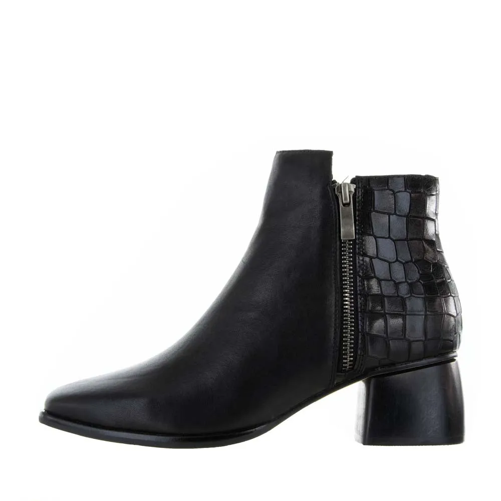 BRESLEY PIPPY BLACK MIX beach - style