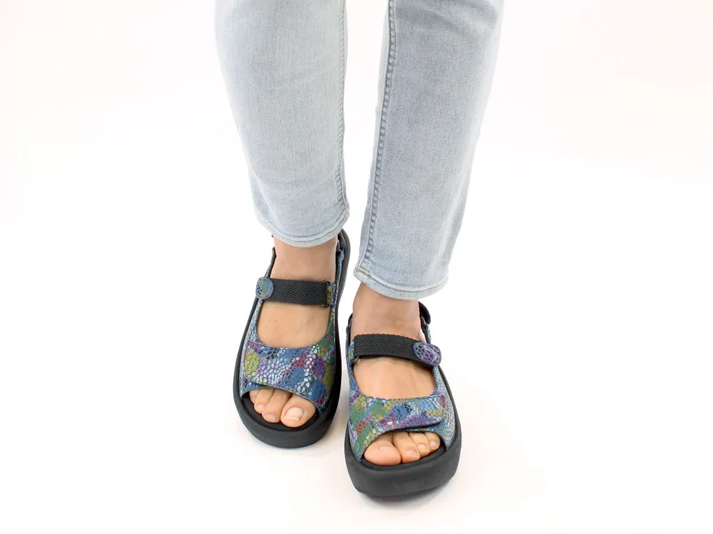 Vacation Mode Stretch fit Wolky Sandals Jewel Jeans Fantasy