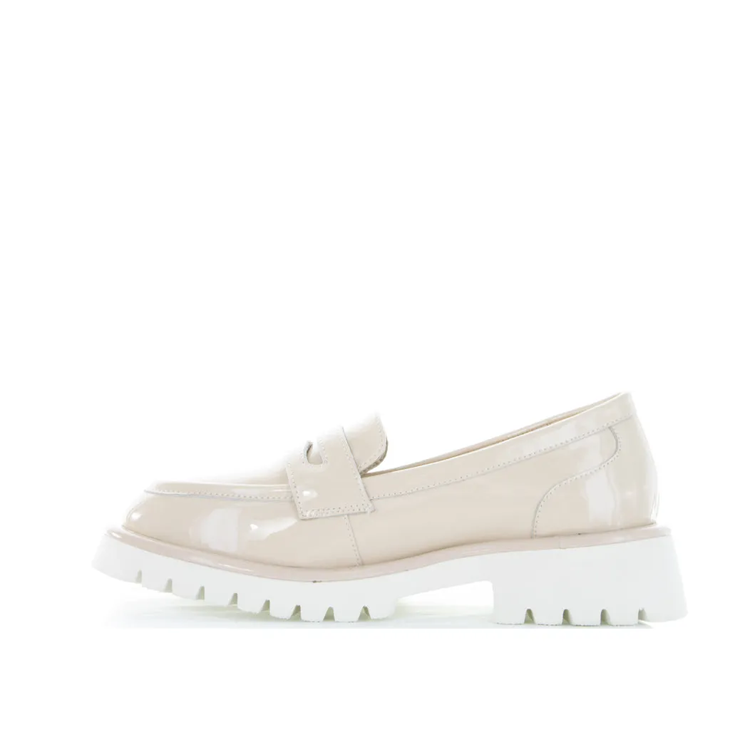 LE SANSA BOW NUDE PATENT Dinner Outing Style Driven
