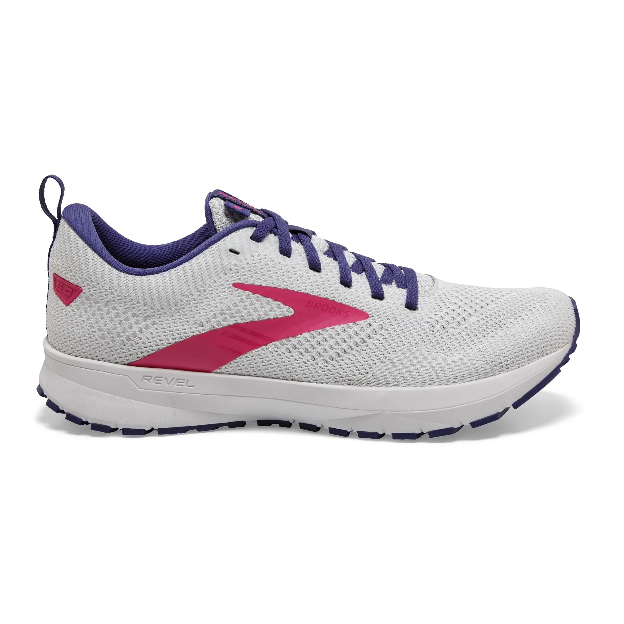 Women's Revel 5 cushioning technology Omni-grip