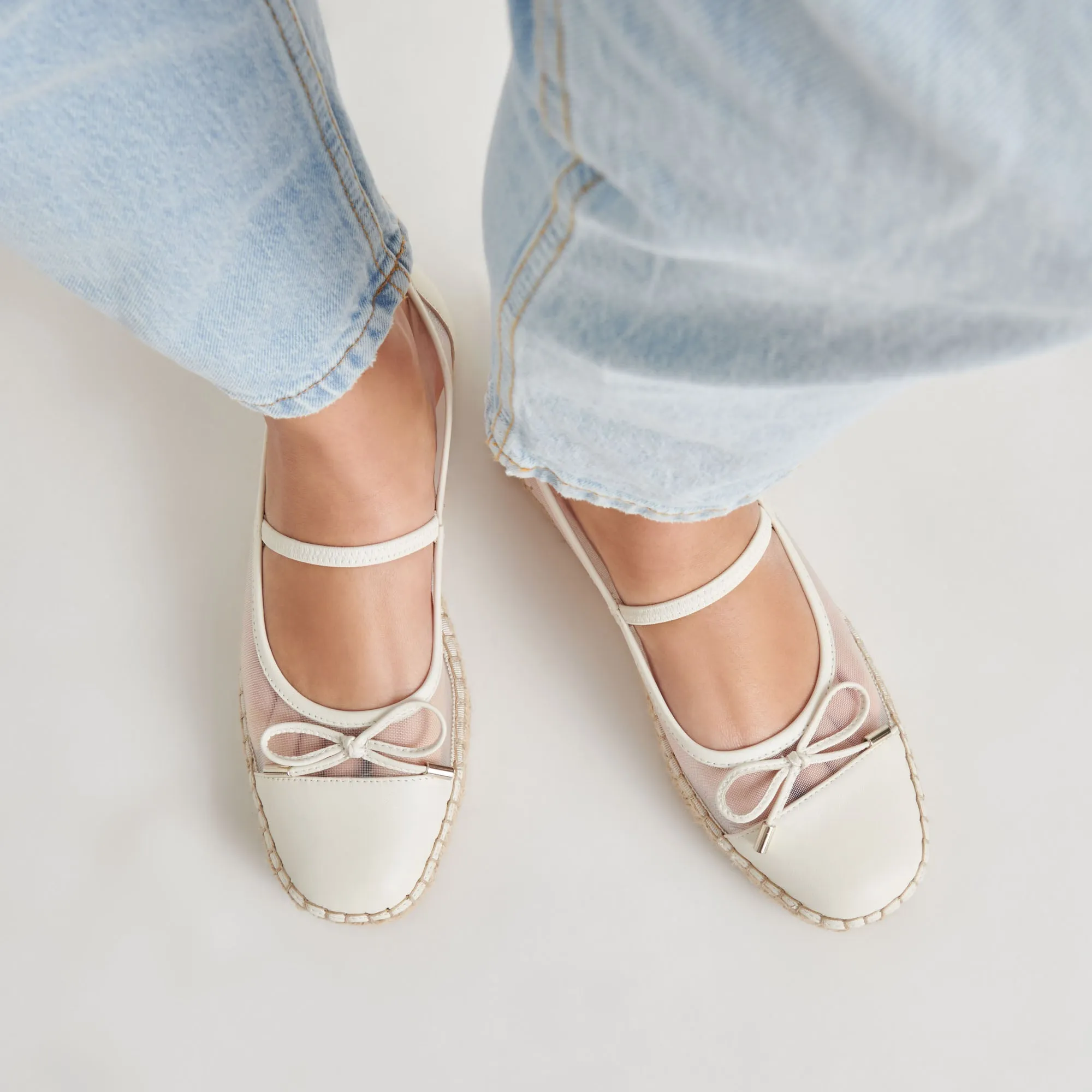 CAMBRE BALLET FLATS WHITE MESH Wide Base